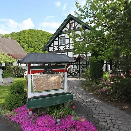 Souterrain & Jardin 아파트 *